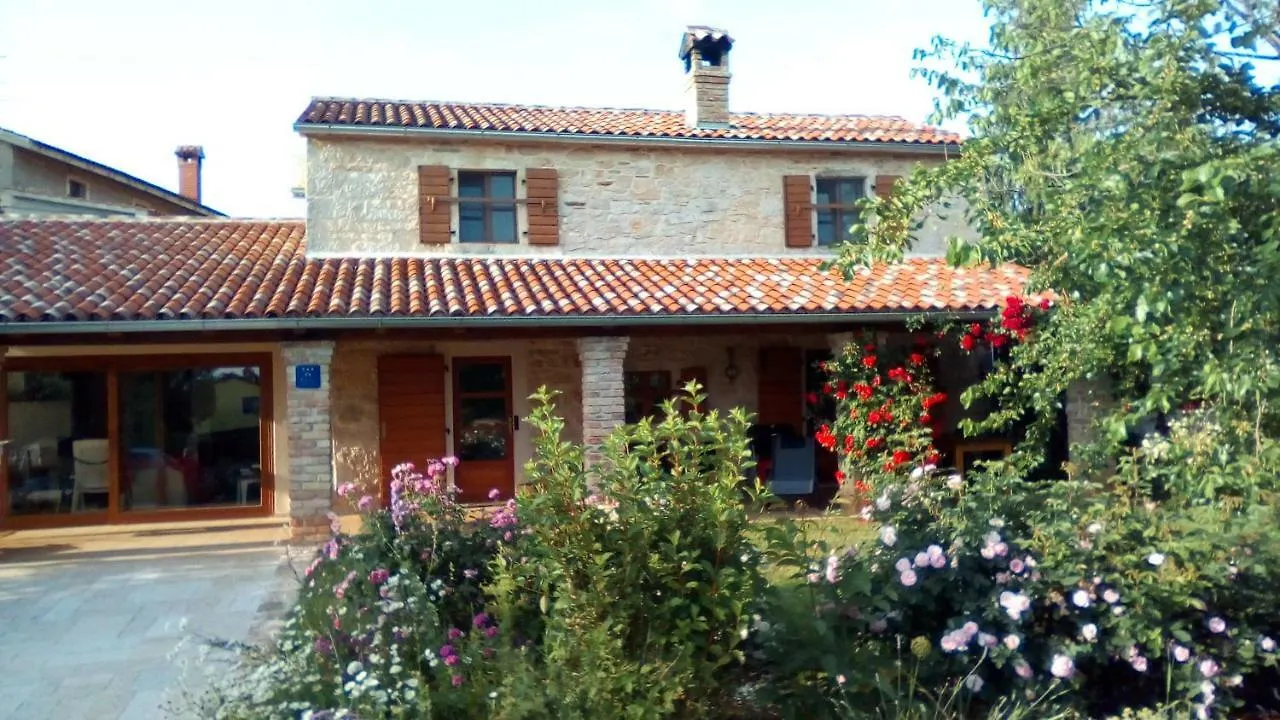 Holiday home Summer House Emma Villa Pazin
