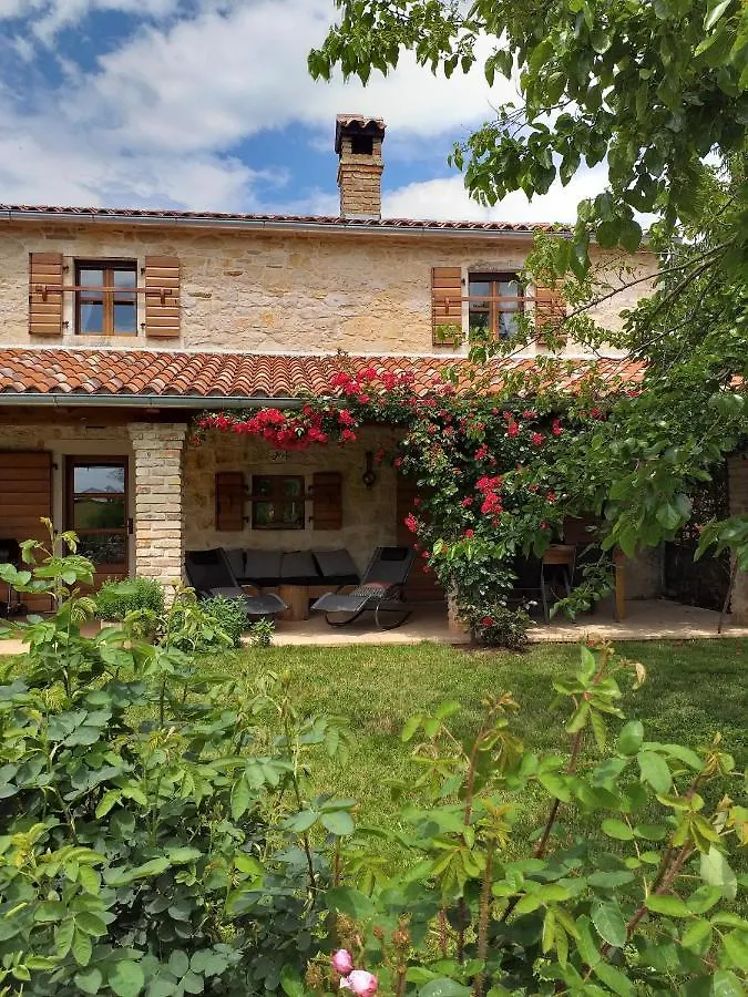Summer House Emma Villa Pazin